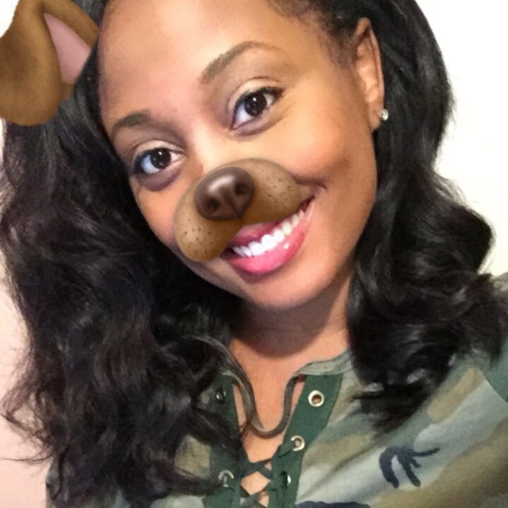 Meet your Posher, Jasmine